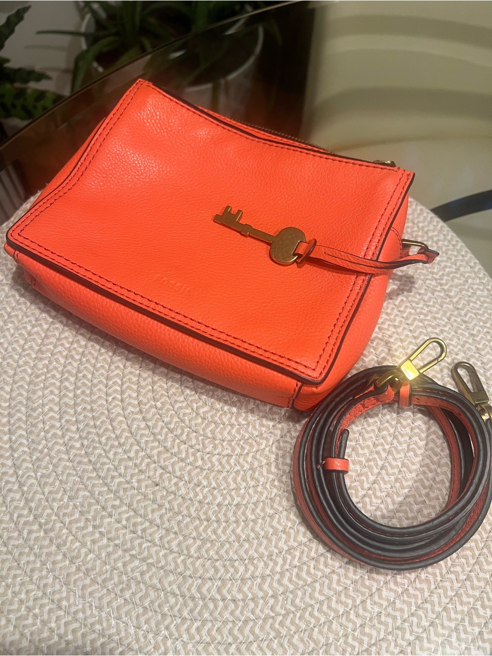 Fossil Shoulder Bag - Three zip pockets adjustable strap